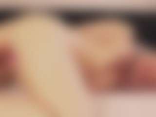 Live cam show with Aliyv - Small Tits on sexytreat.net