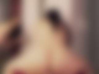 Live cam show with Aliyv - Green Eyes on Camsoda