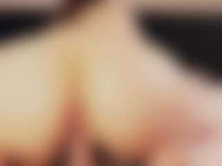 Live cam show with Aliyv - Deepthroat on Camsoda