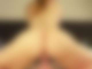 Live cam show with Aliyv - Strip on sexylive.show