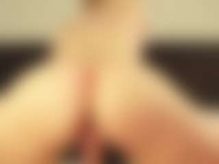 Live cam show with Aliyv - Natural on Camsoda