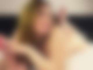 Live cam show with Aliyv - Full Nudity on TottyGirls