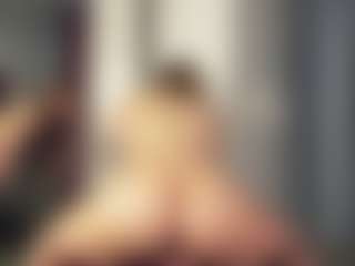 Live cam show with Aliyv - Small Tits on iamadamtest123.com