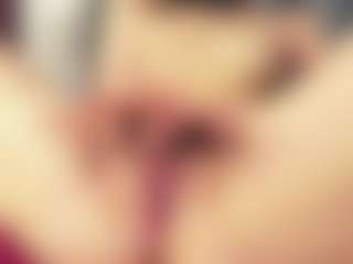 Live cam show with Aliyv - Shaved Pussy on camgirlchat.live