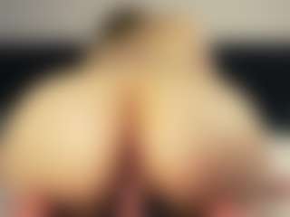 Live cam show with Aliyv - White on live18s.com | united states