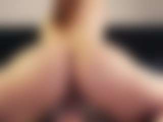 Live cam show with Aliyv - Moaning on Camsoda