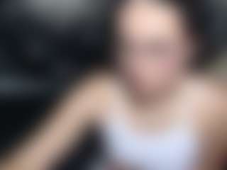 Live cam show with Amaranta - Ass Clapping on Camsoda