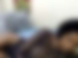 Live cam show with BetzLee - Tiny Tits on CamwithHer