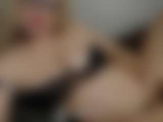 Live cam show with hannavibes - Moaning on Camsoda