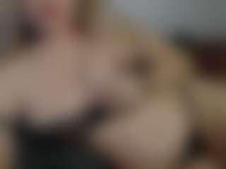 Live cam show with hannavibes - Thin on Strip Flash - Live Sex Shows