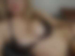 Live cam show with hannavibes - Green Eyes on Camsoda