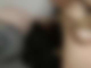Live cam show with hannavibes - Moaning on CamClone