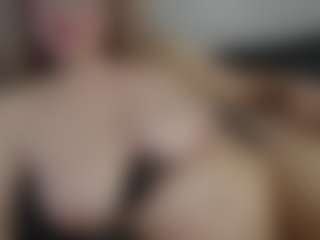 Live cam show with hannavibes - Green Eyes on Camsoda