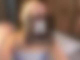 SusannJohnson's Live Sex Cam Show