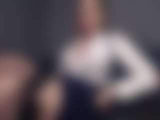 AlexandraZaryanova MILF webcam performer live streaming