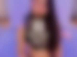 Live cam show with hannacollins01 - Submissive on Dare Cams