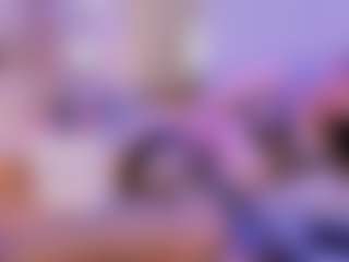 Live cam show with hannacollins01 - Ride on StripNow