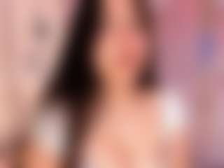Live cam show with hannacollins01 - Ride on dropp.cam