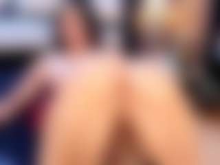 Live cam show with hannacollins01 - Average on Milfs Live