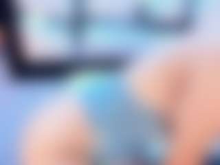 Live cam show with hannacollins01 - Submissive on camwithhim.com