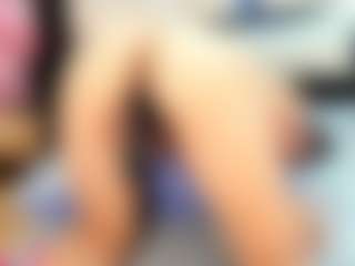 Live cam show with hannacollins01 - Public on Dare Cams
