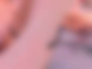 Live cam show with hannacollins01 - Ride on Cam Slut
