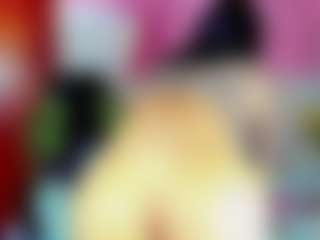 Live cam show with Lizz-Sweetxx - Brown Eyes on Camsoda