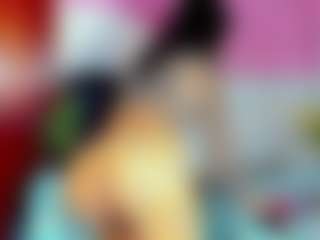 Live cam show with Lizz-Sweetxx - Tattoos on StripNow