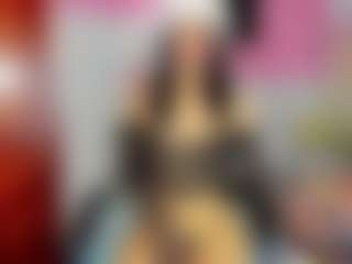 Live cam show with Lizz-Sweetxx - Tease on Camsoda