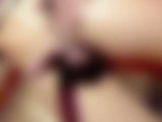 Show de cam en vivo con Lizz-Sweetxx - Tease en Camsoda