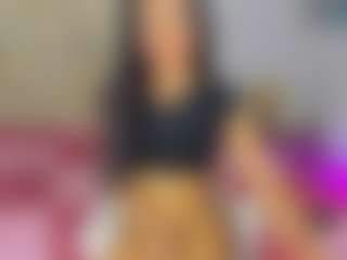 Live cam show with Lizz-Sweetxx - Black Hair on Dolls Live