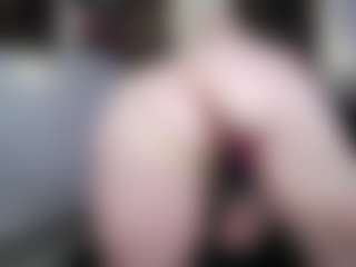 Scarlett-Gushes's Live Sex Cam Show