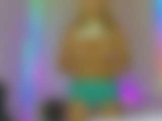 SolarNicky MILF webcam performer live streaming