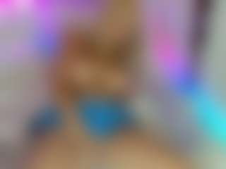 SolarNicky MILF webcam performer live streaming