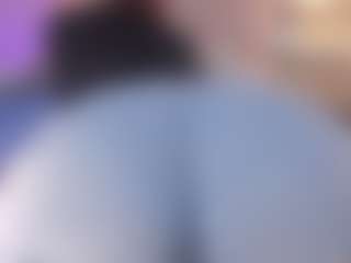 Live cam show with aprilwatsonn - Green Eyes on galaxygirlnitro.com