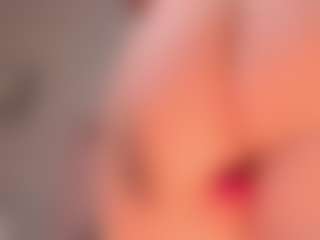 aprilwatsonn's Live Sex Cam Show
