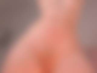 aprilwatsonn's Live Sex Cam Show