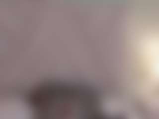 Live cam show with aprilwatsonn - Shaved on Milfs Live