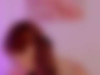 Live cam show with aprilwatsonn - Athletic College on xDating
