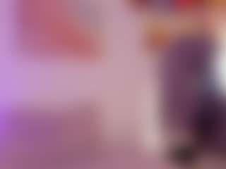 Live cam show with aprilwatsonn - Smoking on Milf Play