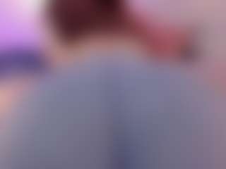 Live cam show with aprilwatsonn - Ass Bouncing on Camsoda