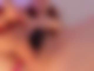 Live cam show with aprilwatsonn - Bikini on Camsoda