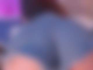 aprilwatsonn's Live Sex Cam Show