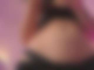 aprilwatsonn's Live Sex Cam Show