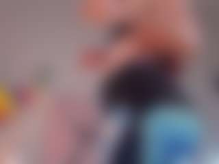 aprilwatsonn's Live Sex Cam Show