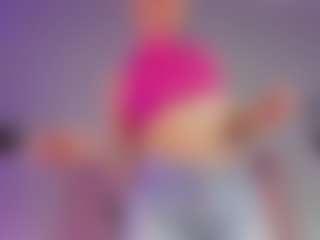 Live cam show with aprilwatsonn - Shaved on Mixed Magazine Live