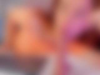 aprilwatsonn's Live Sex Cam Show