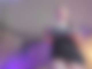 Live cam show with aprilwatsonn - Nipple Piercings on xxxlivecams.org