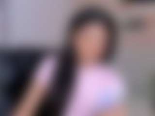 Live cam show with Ari-Ana - Black Hair on chickslive.net
