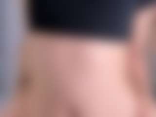 Live cam show with Ari-Ana - Drinking on AdultVida.com